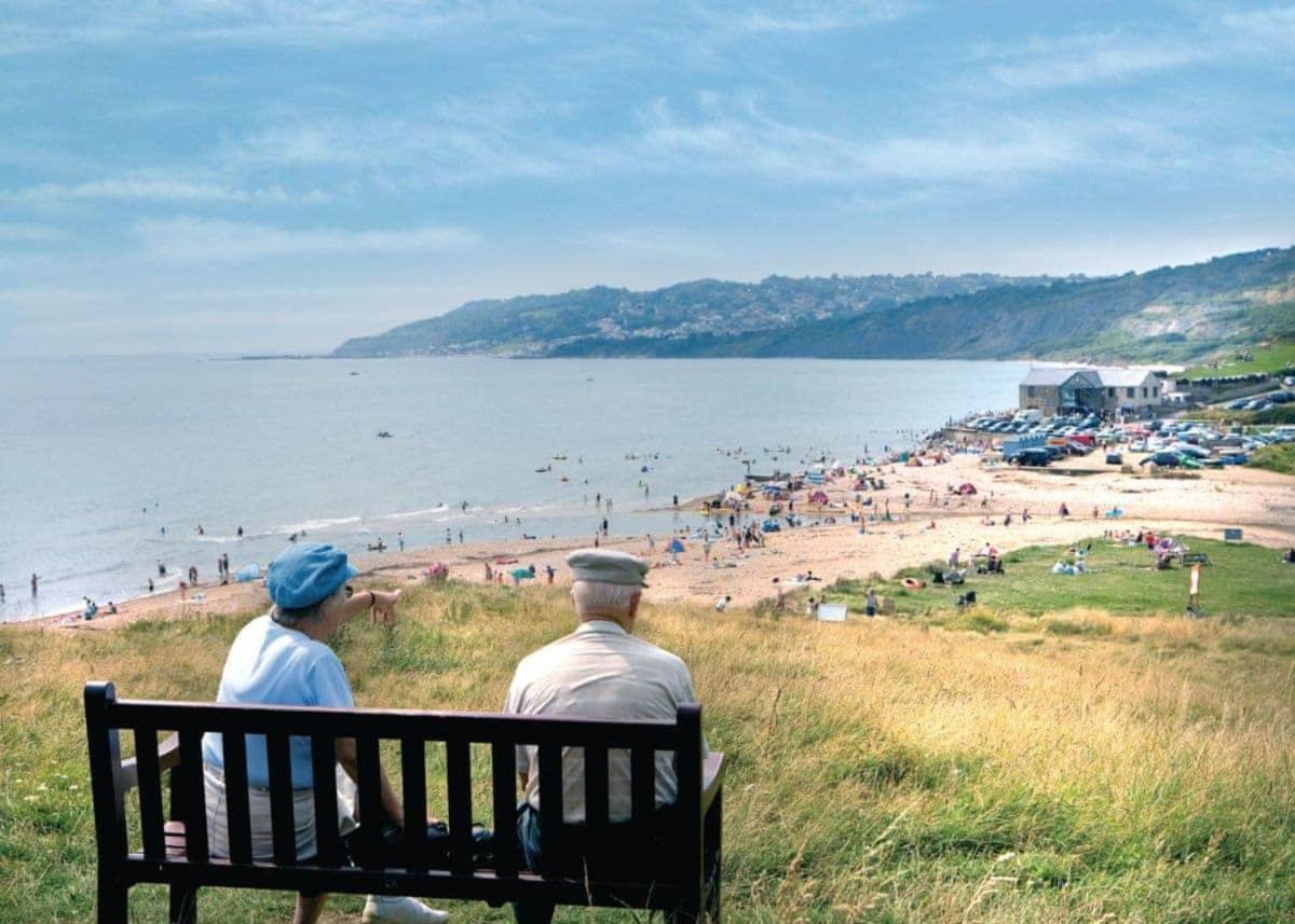 Newlands Park Hotel Charmouth Bagian luar foto